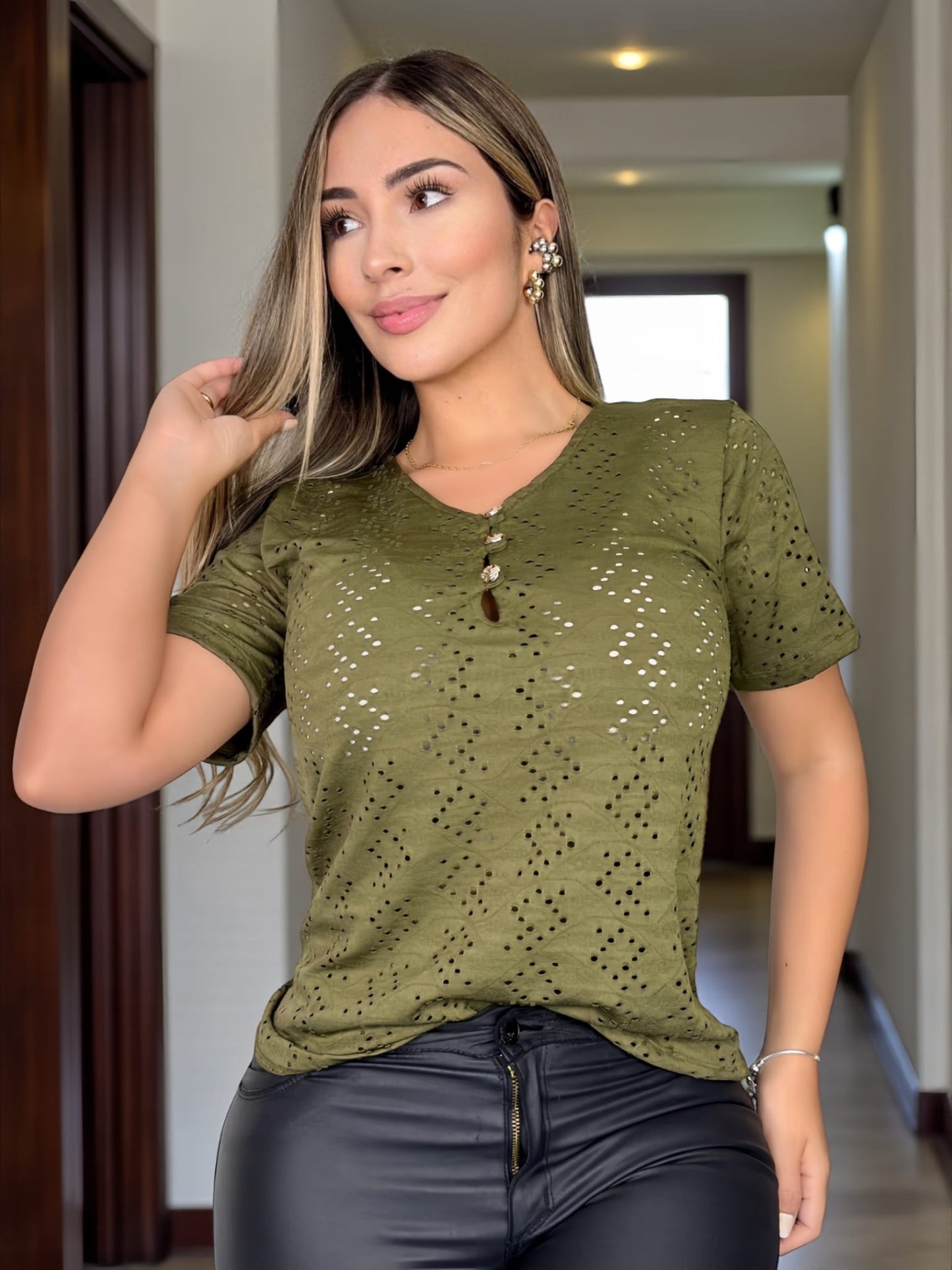 BLUSA OJALILLO AMELIA